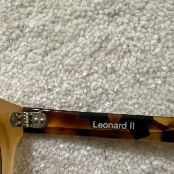 Illesteva Leonard II sunglasses - Picture 3 of 10